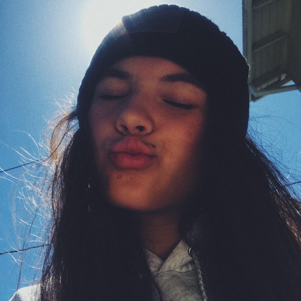 Meet your Posher, Lily